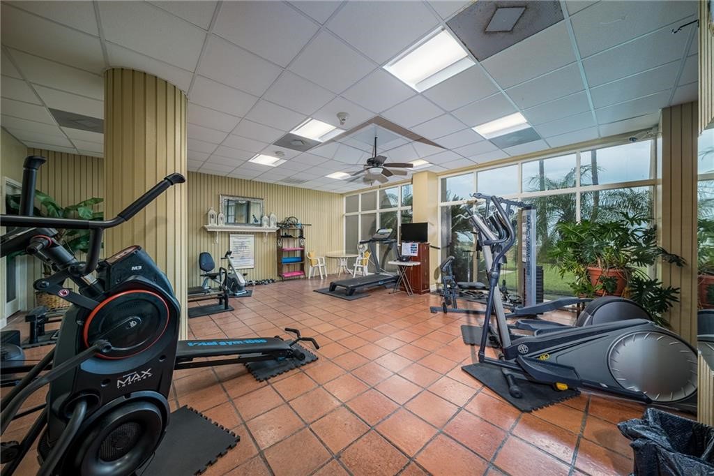 4000 Surfside Blvd 403 Property Photo 12