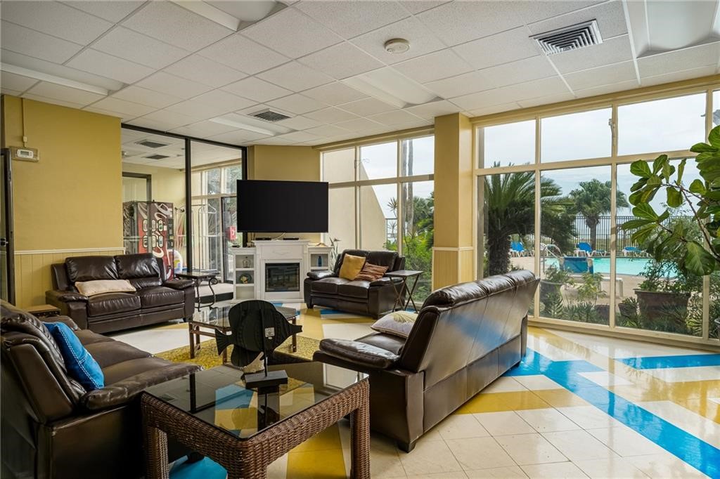4000 Surfside Blvd 403 Property Photo 14