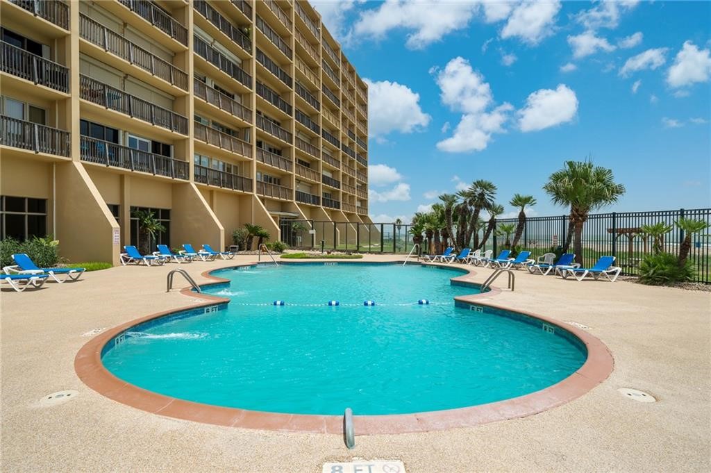 4000 Surfside Blvd 403 Property Photo 17