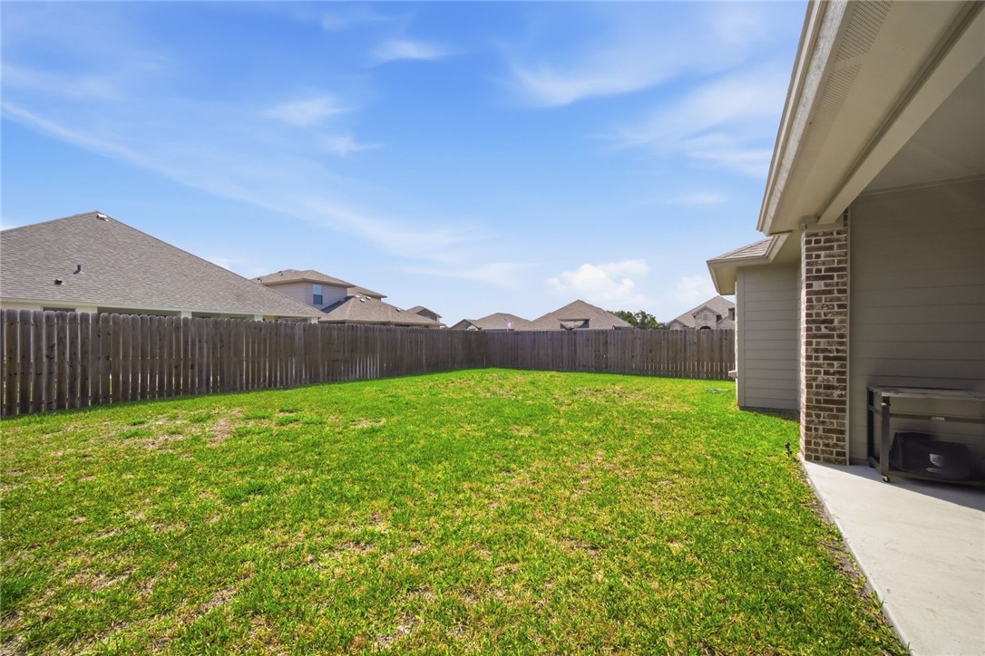 2418 Blessed St Property Photo 30