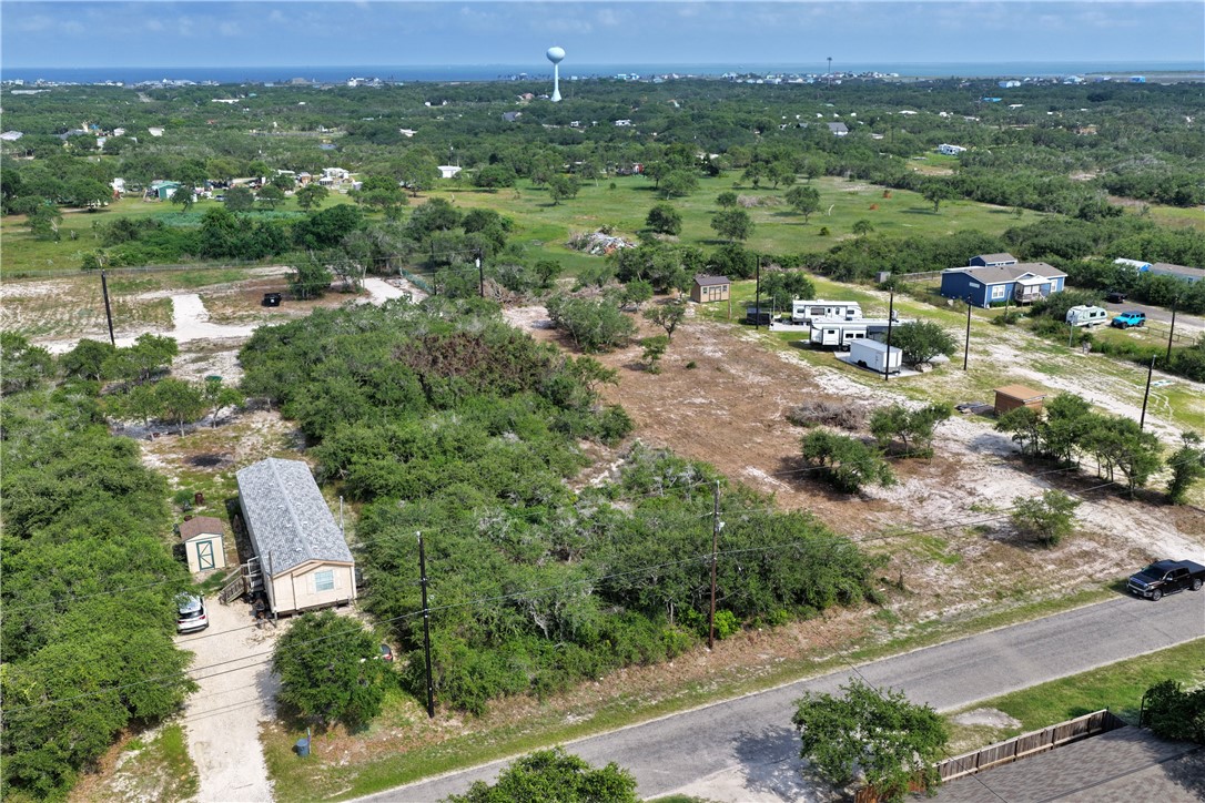 1032 San Antonio Property Photo 5