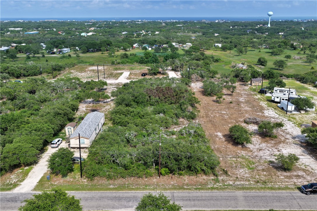 1032 San Antonio Property Photo 6