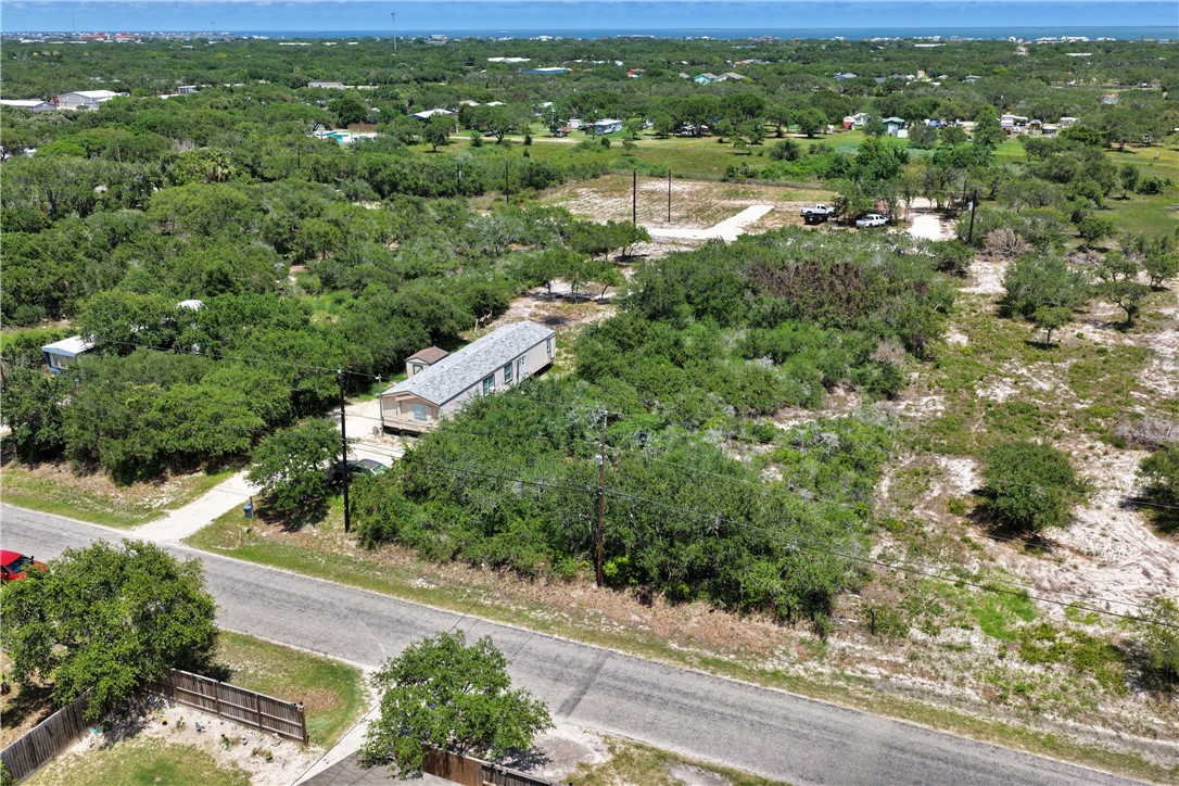 1032 San Antonio Property Photo 9