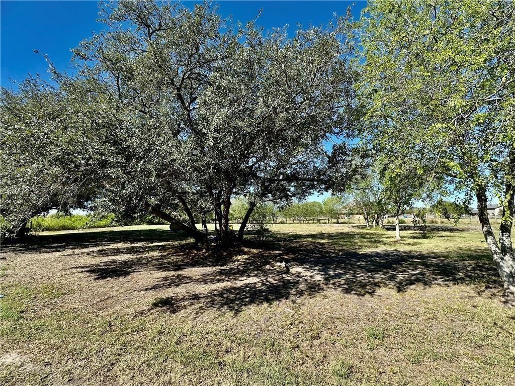 00 Phillips Property Photo 6