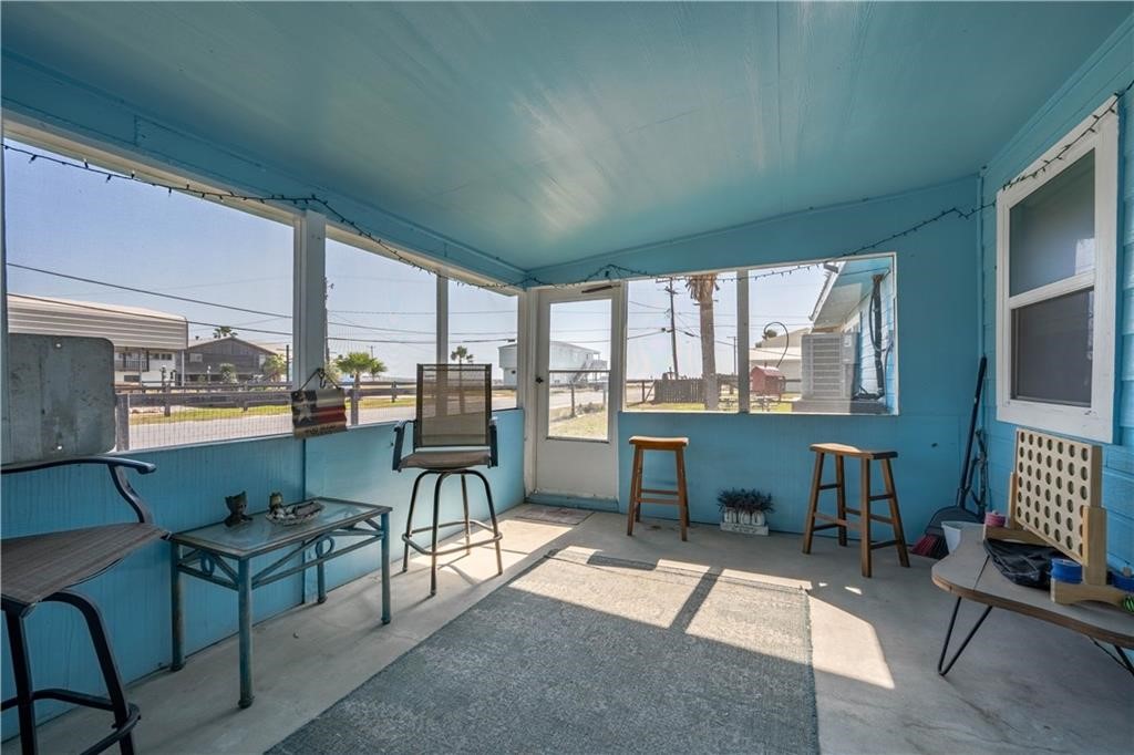 622 S Sandpiper Property Photo 16