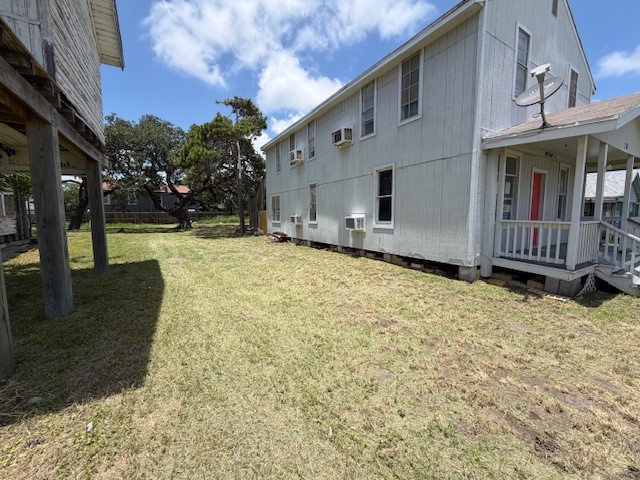 138 S Houston Property Photo 2