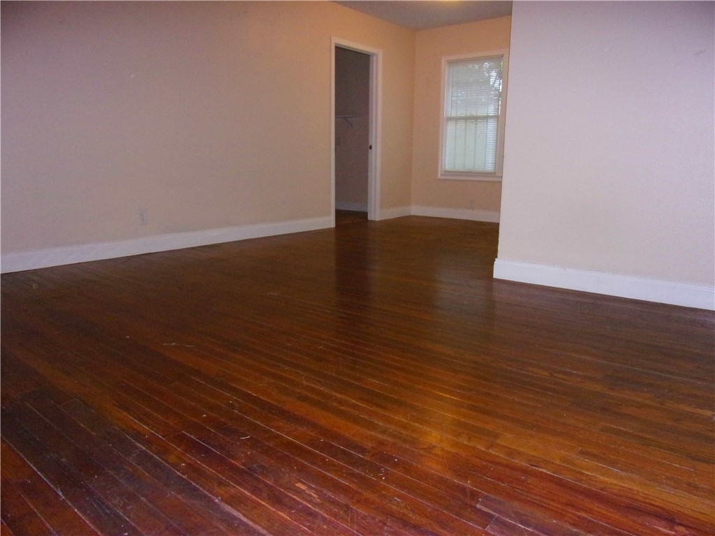 4434 Green Grove Dr Property Photo 7