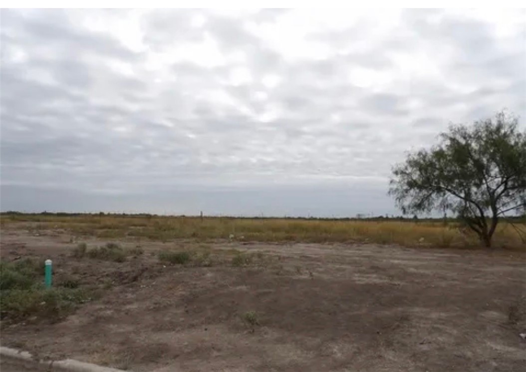 0000 La Junta Dr Property Photo 2