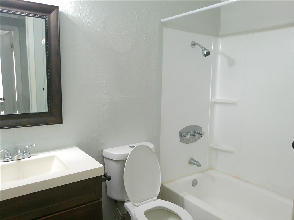 2026 Waldron 205 Property Photo 7