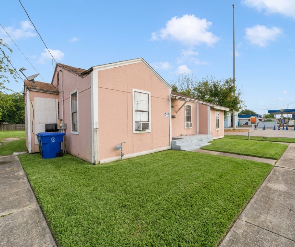 477496 Property Photo 2