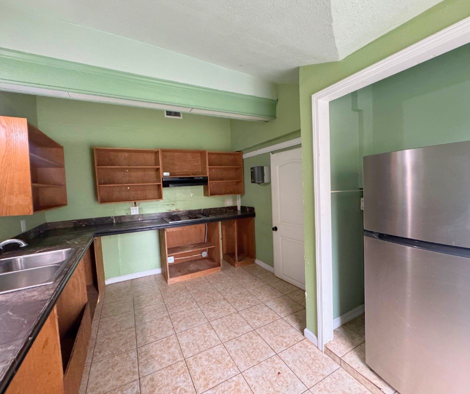 477496 Property Photo 6