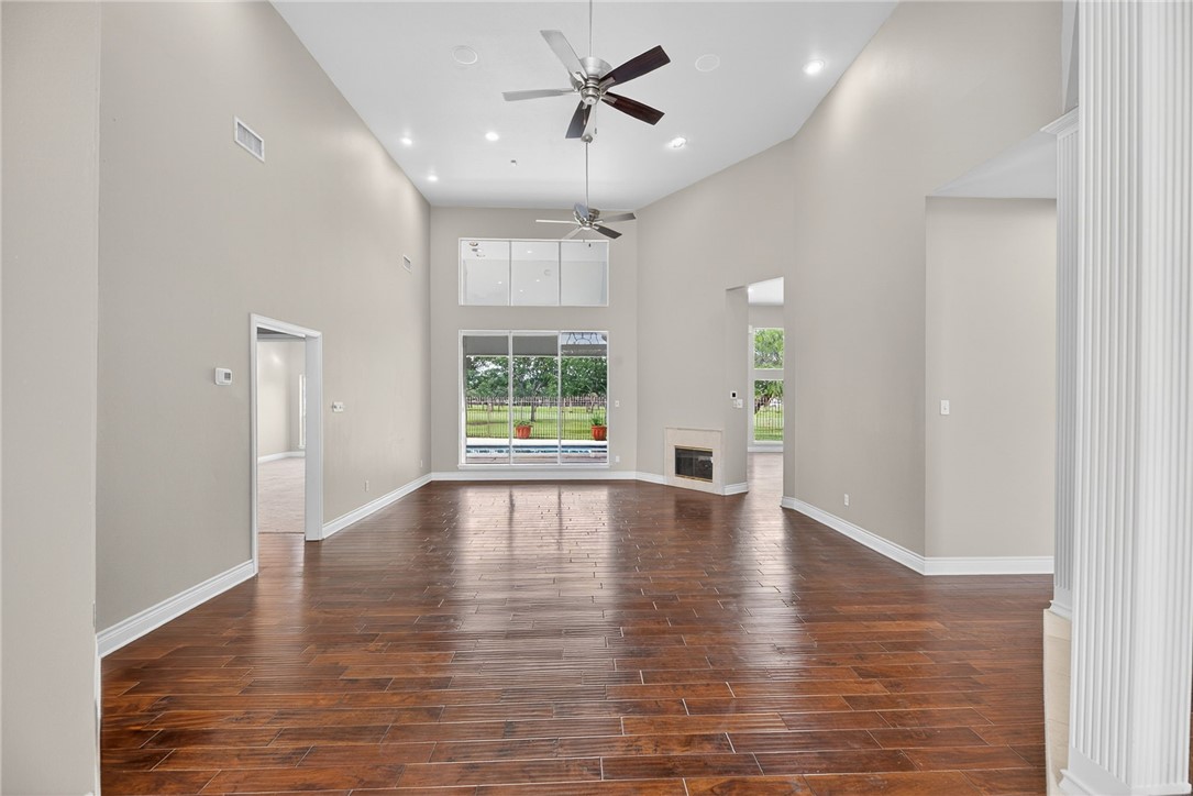 5409 Wooldridge Property Photo 6