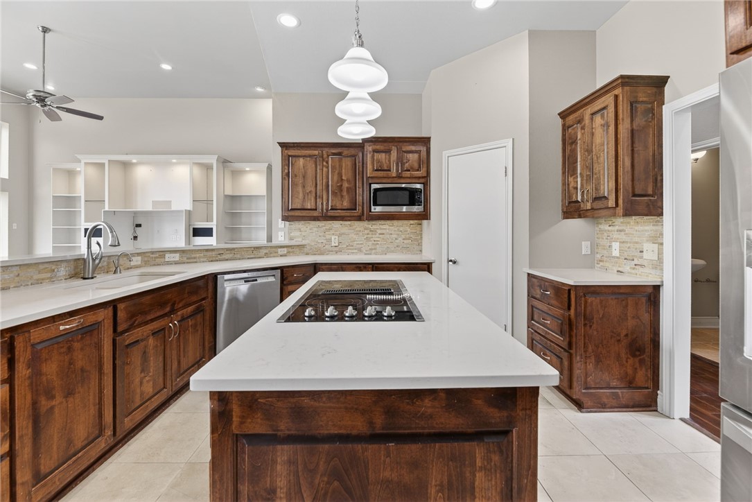 5409 Wooldridge Property Photo 13