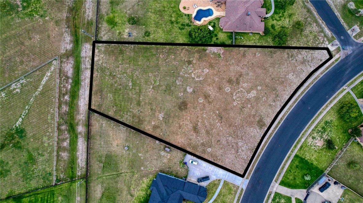 5514 Kitty Hawk Dr Property Photo 4