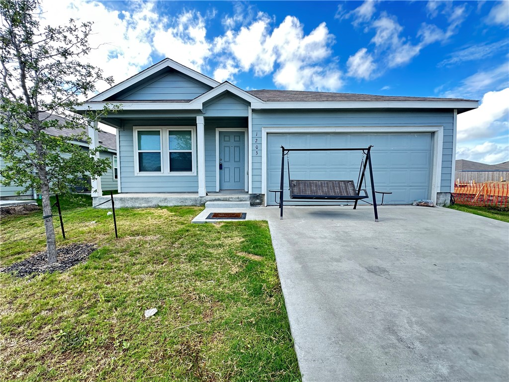 1203 Athena Dr Property Photo 1