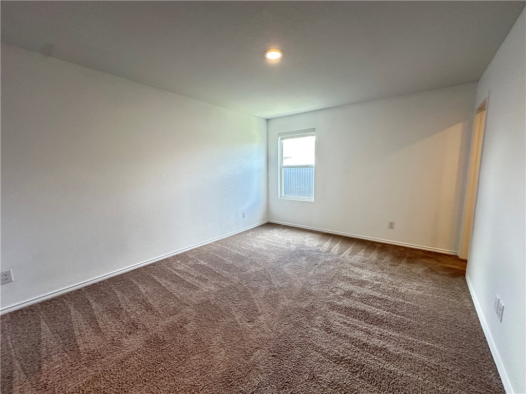 1203 Athena Dr Property Photo 15