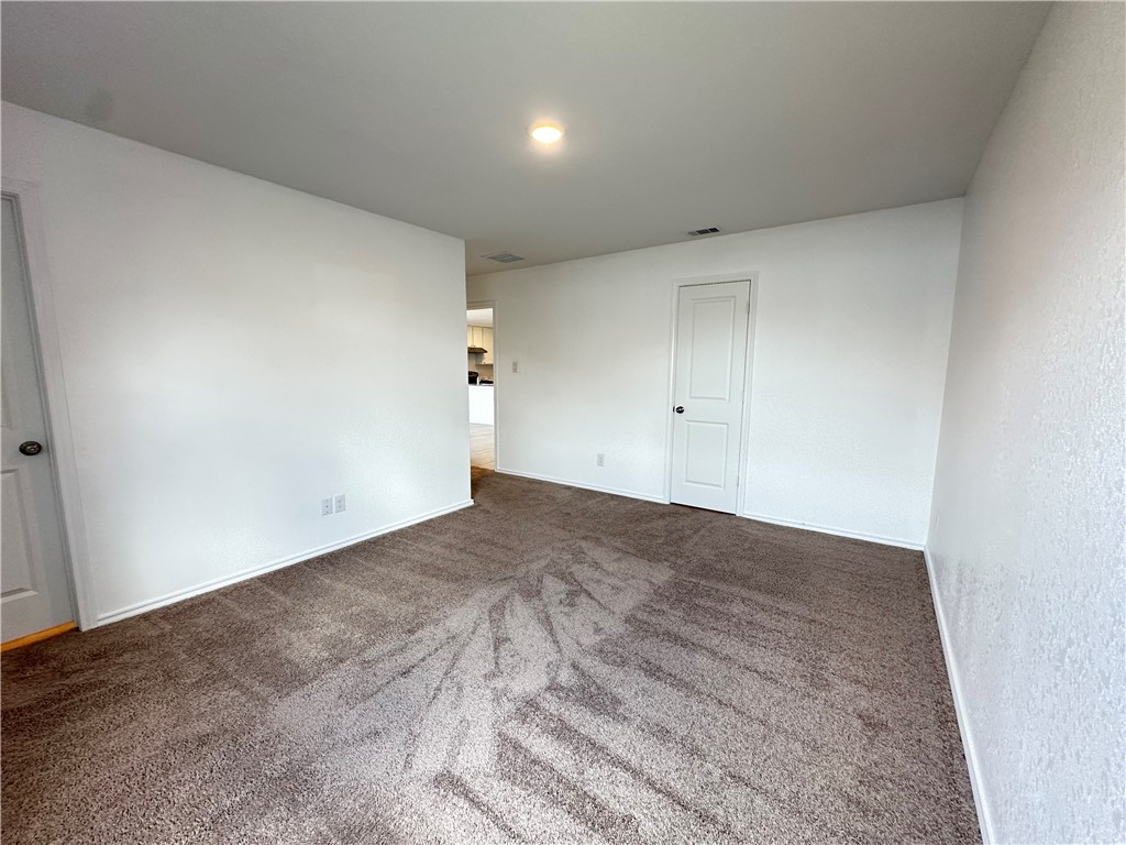 1203 Athena Dr Property Photo 19