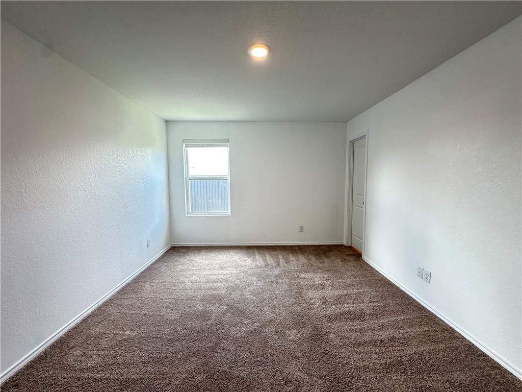 1203 Athena Dr Property Photo 20
