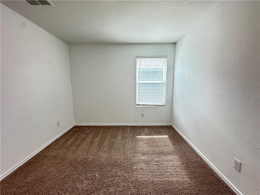 1203 Athena Dr Property Photo 33