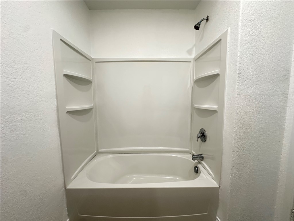 1203 Athena Dr Property Photo 37