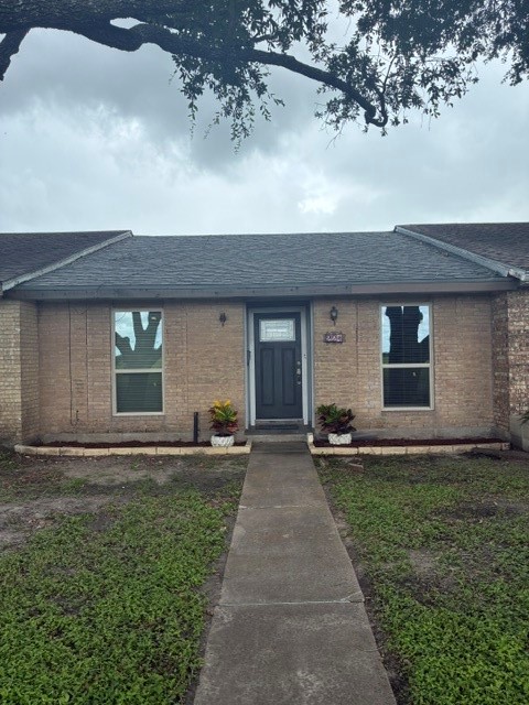 221 W Ailsie Ave Property Photo 1