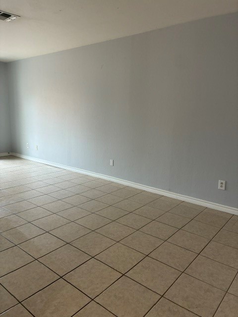 221 W Ailsie Ave Property Photo 12