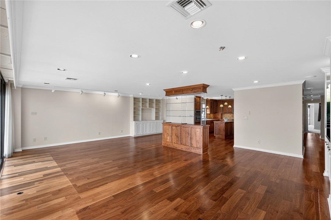 1400 Ocean Dr 1203c And 1204c Property Photo 6