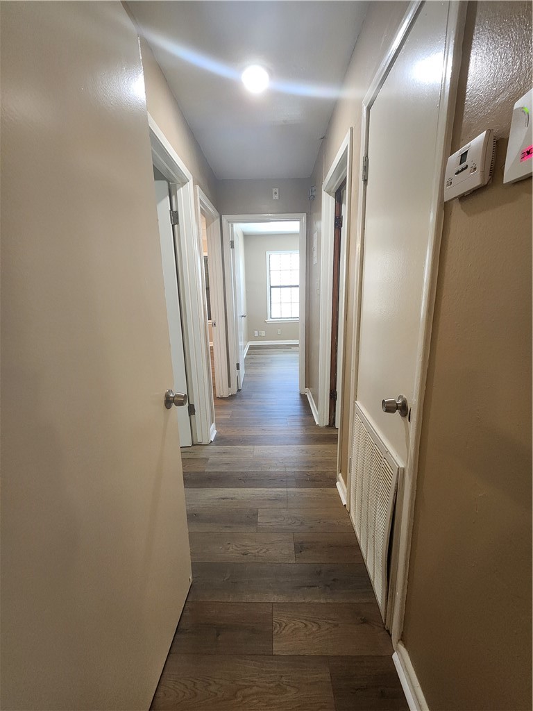 4945 Dodd Dr Property Photo 4