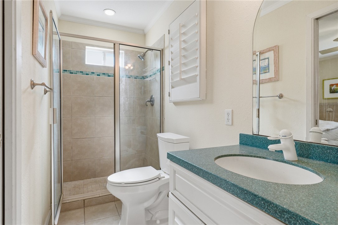 10 Catalina Dr Property Photo 30