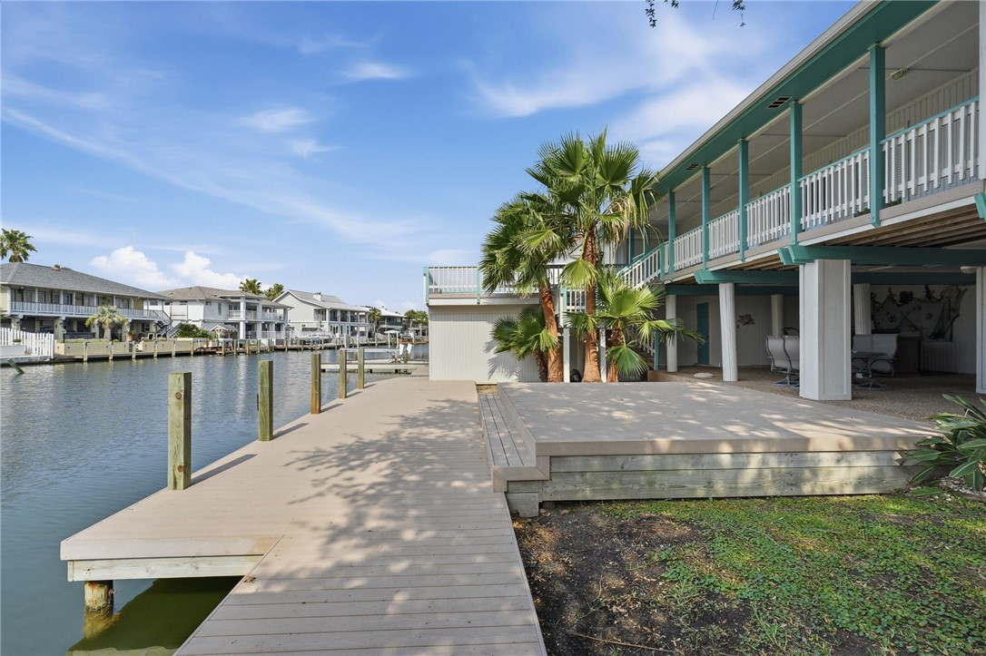 10 Catalina Dr Property Photo 36