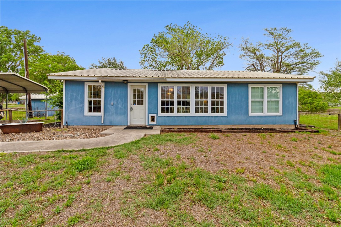 286 Mystic Dr Property Photo 1