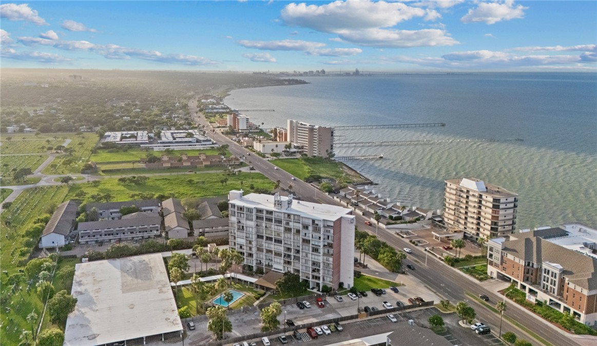 4600 Ocean Dr 307 Property Photo 4