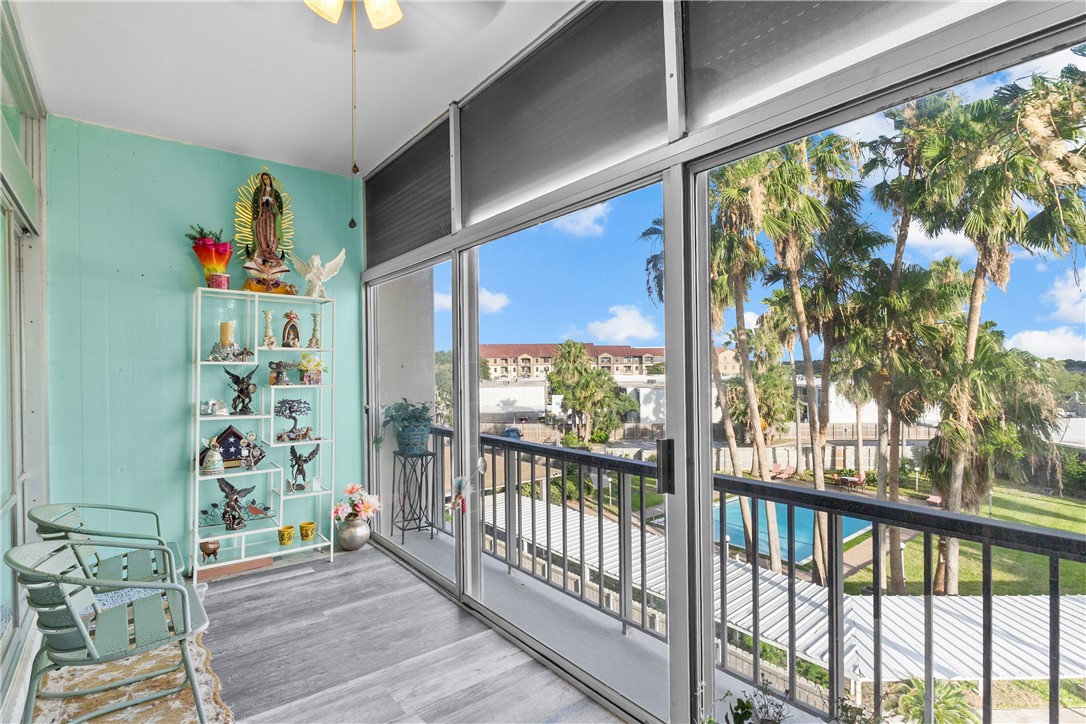 4600 Ocean Dr 307 Property Photo 19