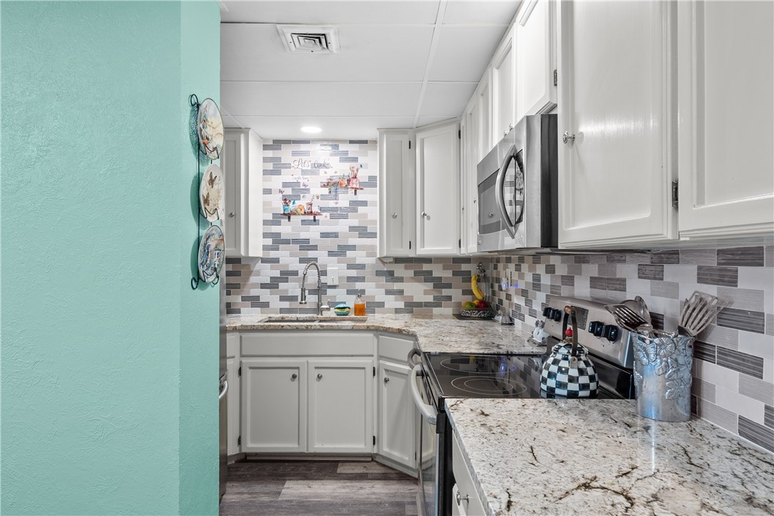 4600 Ocean Dr 307 Property Photo 22
