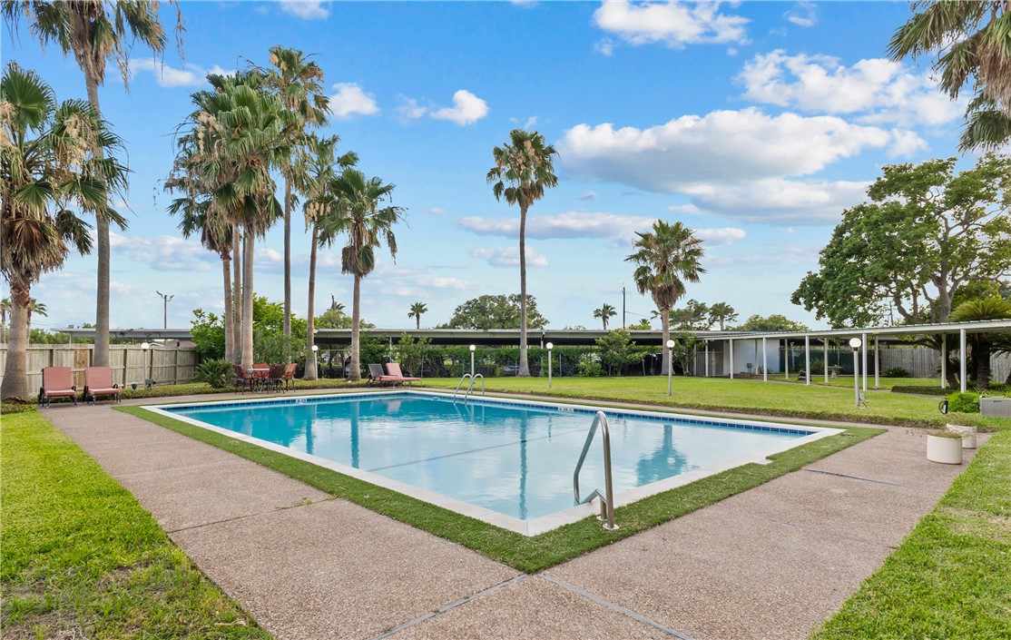 4600 Ocean Dr 307 Property Photo 31
