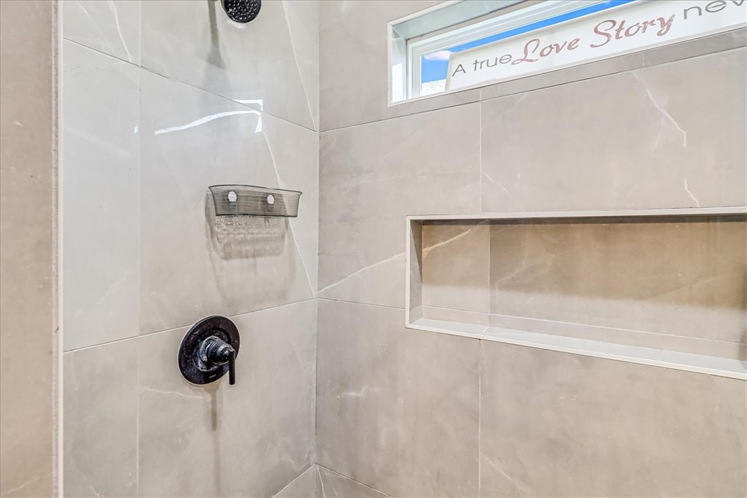 4102 Fold Lane Property Photo 27