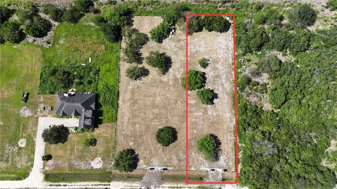 715 Ocanas Dr Property Photo 3