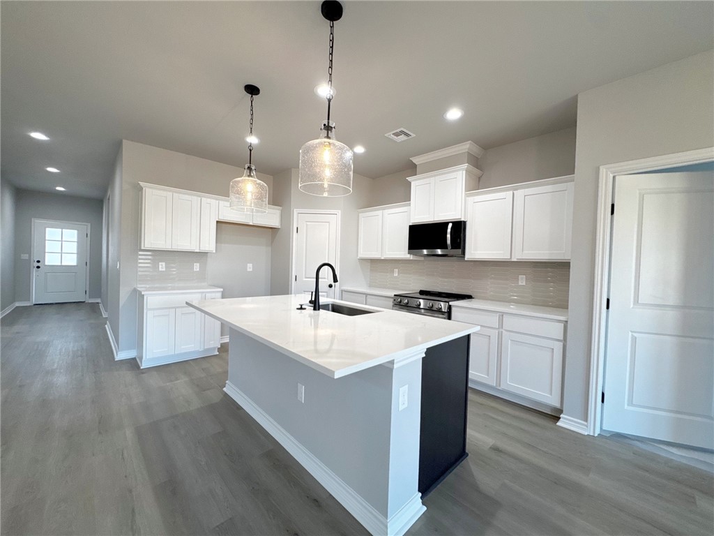 9121 Neena Dr Property Photo 12