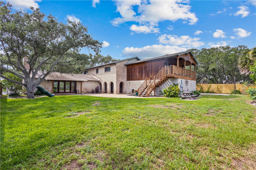 1010 Karnak Dr Property Photo 30