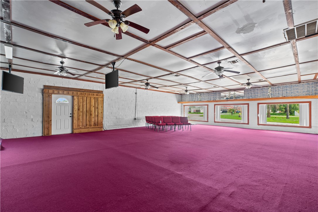 6270 S Highway 77 Property Photo 4