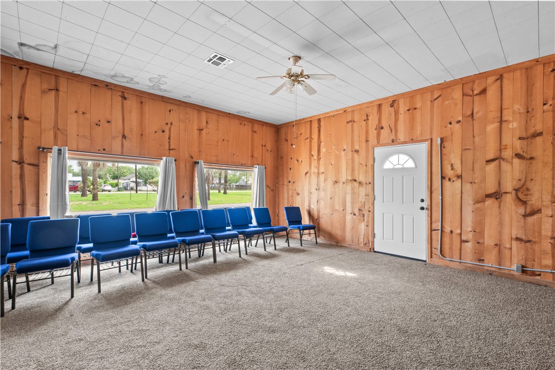 6270 S Highway 77 Property Photo 7