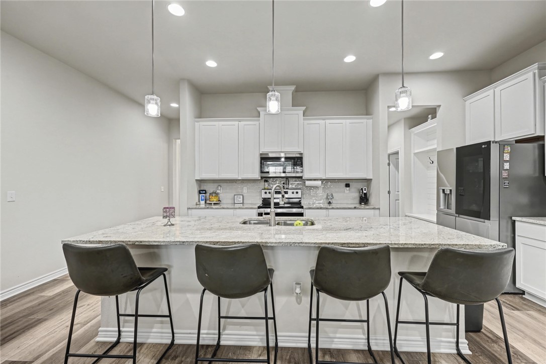 7934 Krypton Dr Property Photo 10