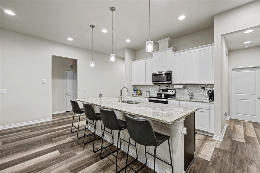 7934 Krypton Dr Property Photo 11