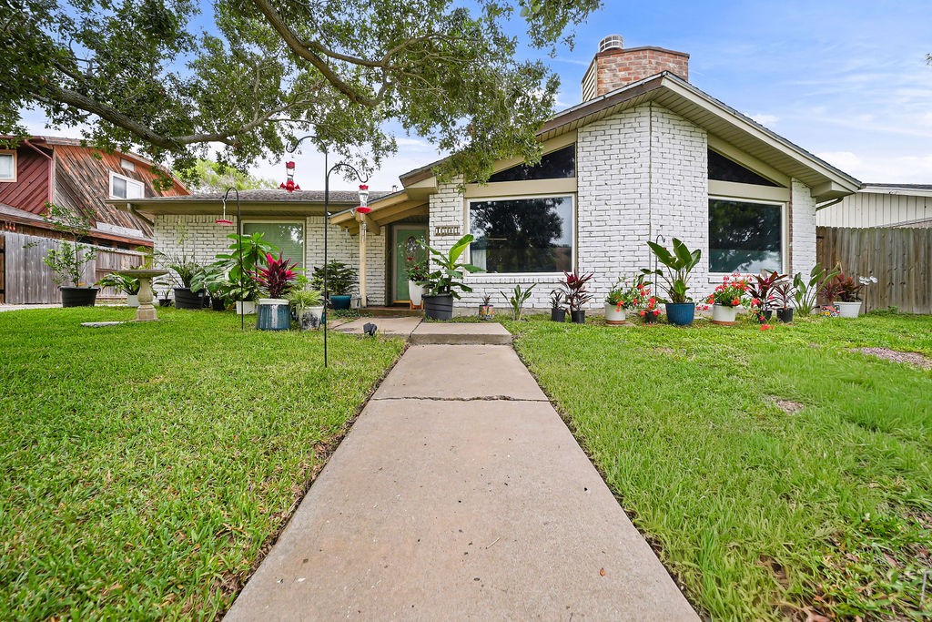 1504 Skyline Dr Property Photo 1