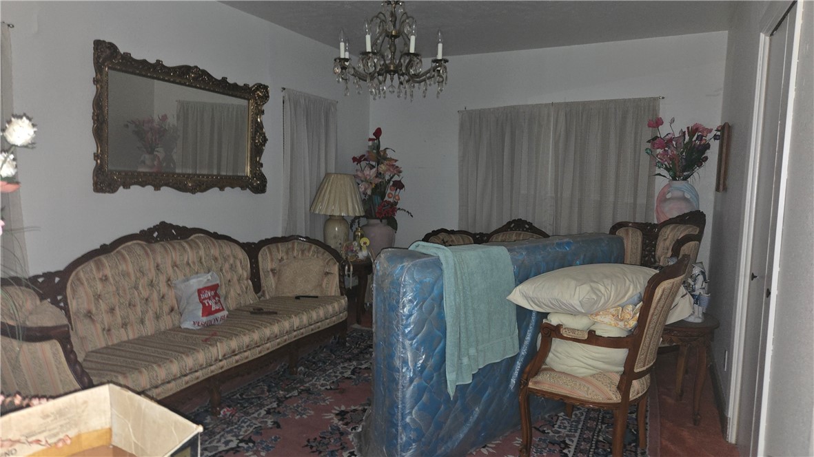 3806 Bertram St Property Photo 6