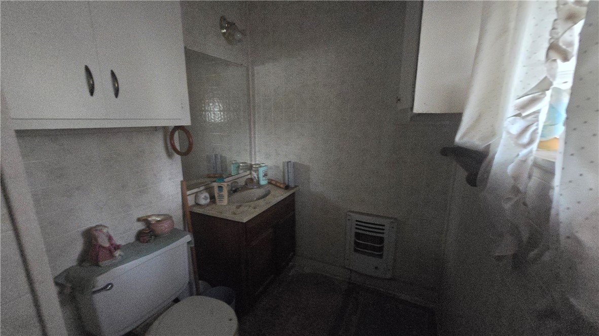 3806 Bertram St Property Photo 9