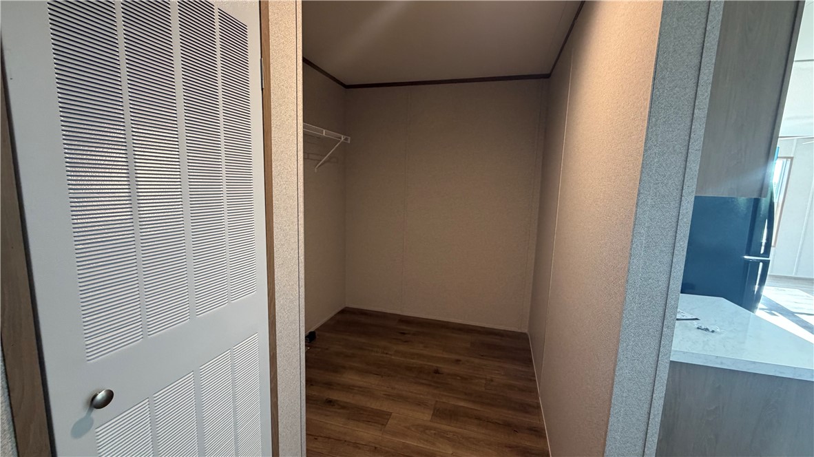 477751 Property Photo 5