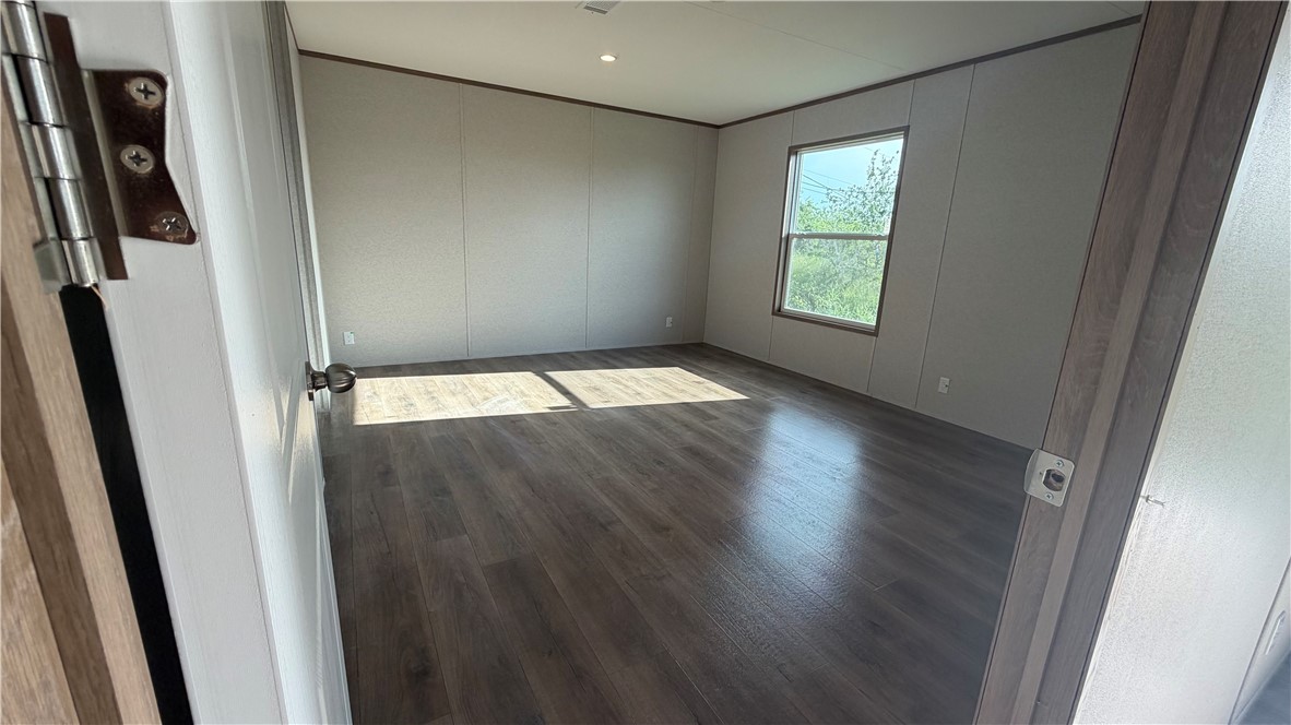 477751 Property Photo 10