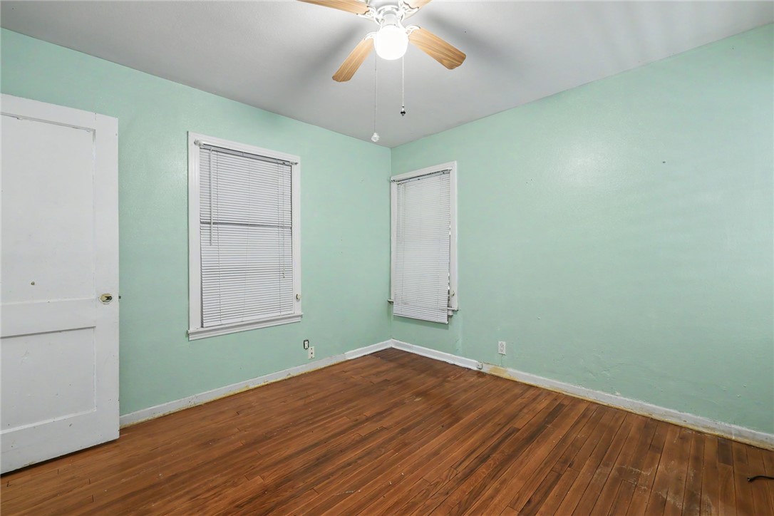 3926 Redwood St Property Photo 17