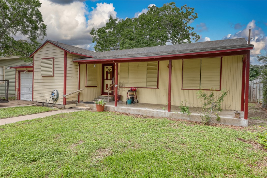 3926 Redwood St Property Photo 19
